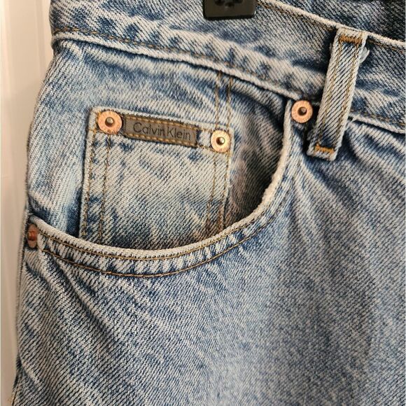 Calvin Klein Vintage High Waisted Mom Jeans - Picture 7 of 12
